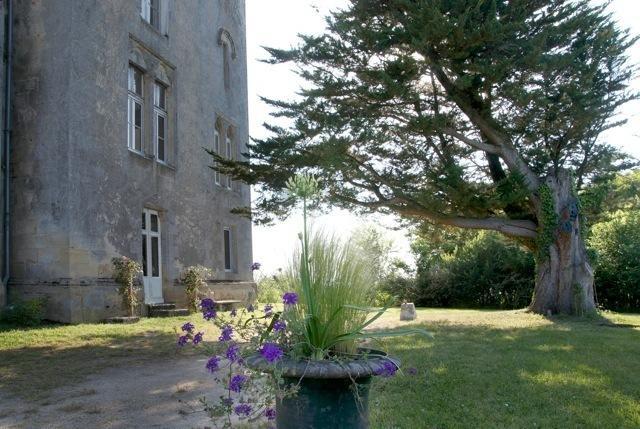 Chateau Fauchey Bed & Breakfast Кадиак Екстериор снимка